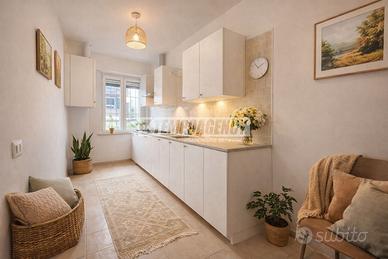 AMPIO QUADRILOCALE IN BUONE CINDIZIONI!