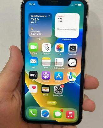 Apple iPhone 11 white 128 GB - 6304