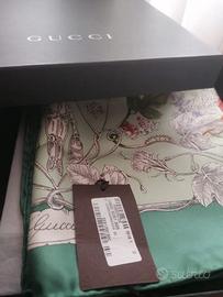 FOULARD GUCCI SETA NUOVO
