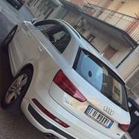 Audi Q3 S Line