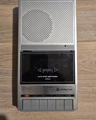Registratore a cassette vintage Hitachi TRQ-244 