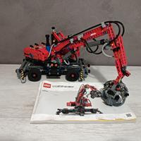 42144 LEGO Technic Material Handler
