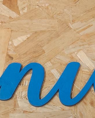 scritte legno taglio laser