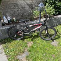 Bicicletta BMX Scout