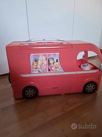 CAMPER BARBIE