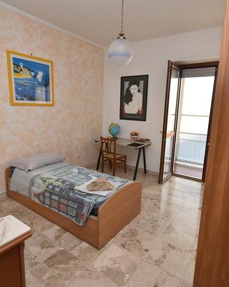 Letto Singolo con cassettoni