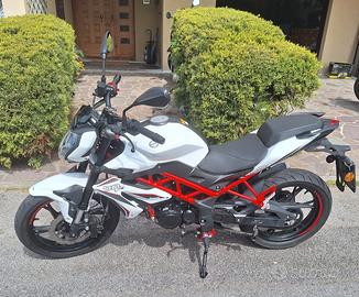 Benelli 125 BN