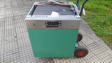 lavastoviglie da incasso e consegna 