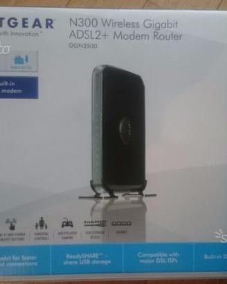 Router netgear con antenne incorporate