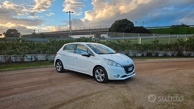 Peugeot 208 1.4 Hdi Allure