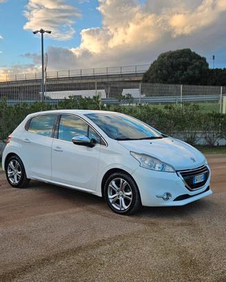 Peugeot 208 1.4 Hdi Allure