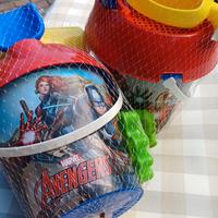 2  secchielli e palette spiaggia 