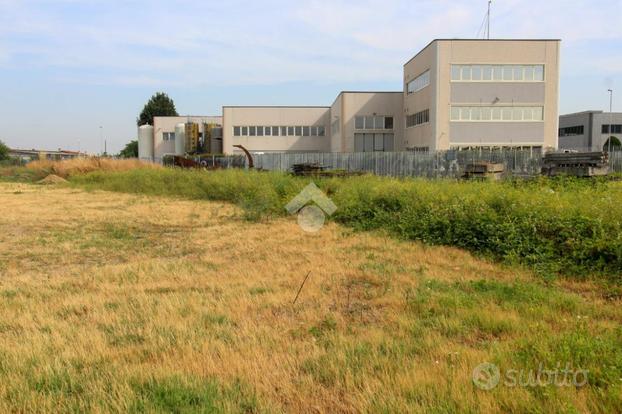 TERRENO A SAN ZENONE AL LAMBRO