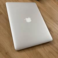 Macbook air 13” (2017) 256 gb