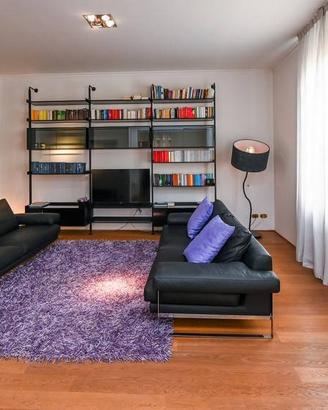 Appartamento di 210 m² con 4 locali a Modena