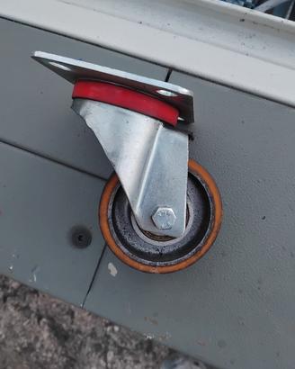 ruote 8cm usate ma buone 