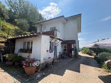 RUSTICO A PESCIA