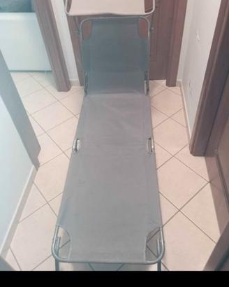 Lettino pieghevole con parasole