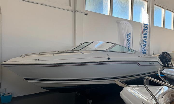 Regal 200 Valanti con Mercruiser