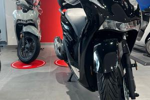 Honda SH 150 my25 PREZZO PROMO compreso di messa s