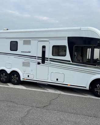 Dethleffs Globetrotter XL-I 180cv
