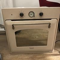Inforno da incasso  Hotpoint Ariston