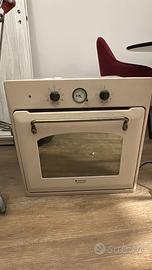 Inforno da incasso  Hotpoint Ariston