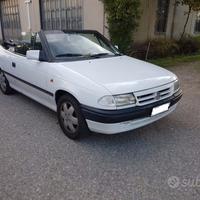 OPEL Astra F Cabrio - 1994 GPL - no scambi