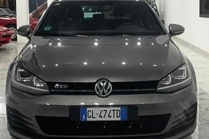 Volkswagen Golf 2.0 GTD
