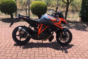 KTM 1290 Super Duke GT