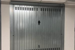 Garage auto - via Verità