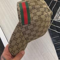 Cappello gucci