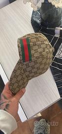 Cappello gucci