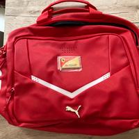 Borsa pc della Ferrari