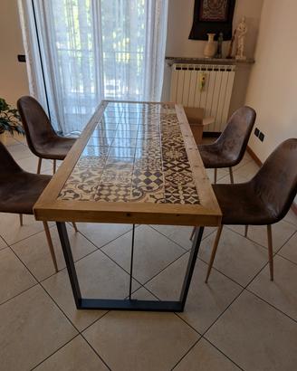 Tavolo con maioliche PREZZO RIBASSATO 