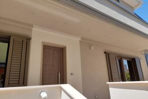 Appartamento ingresso indipendente in bifamiliare