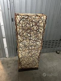 Lampada  in vimini e legno