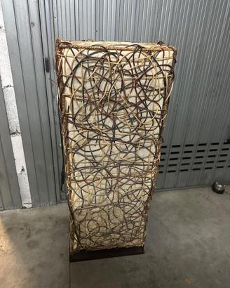 Lampada  in vimini e legno