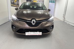 Renault Clio Full Hybrid E-Tech 140 CV 5 porte