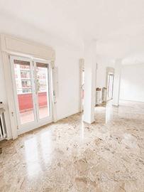 Appartamento di 130 m² con 4 locali a Milano