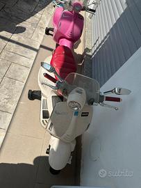 Mini Vespa coppia