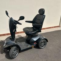 Scooter per anziani o disabili elettrico batteria