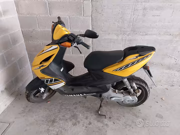 Yamaha Aerox 50