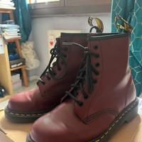 Anfibi Dr. Martens - cherry red 1460