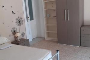 Camera Singola per studentesse Napoli Centro