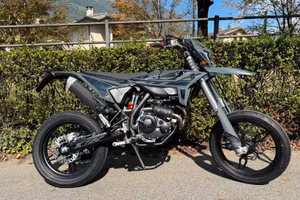 Beta RR 125 4T MOTARD X 2026 NUOVA