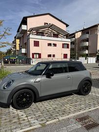 MINI Cooper SE (Full Electric)