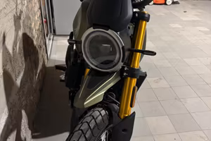 MOTO MORINI SCR 6 1/2