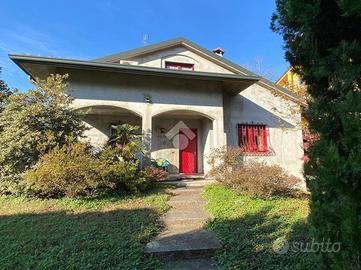 VILLA SINGOLA A LEGNANO