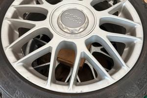 Cerchi gommati per audi 5x112 r17